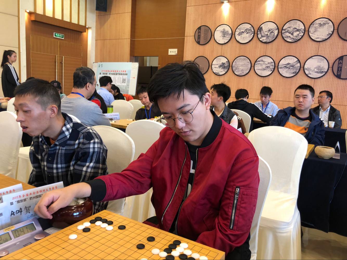 解析(香港本港免费资料大全)山东外国语队棋手肖同欧洲拉练夺冠，再创中国棋手比尔国象节最佳战绩