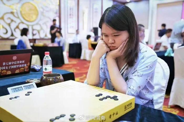 叙事(2023年香港最新资料)16 强棋手齐聚白水，聂卫平亲临现场助力，谁将成为中国女子围棋国手赛冠军？